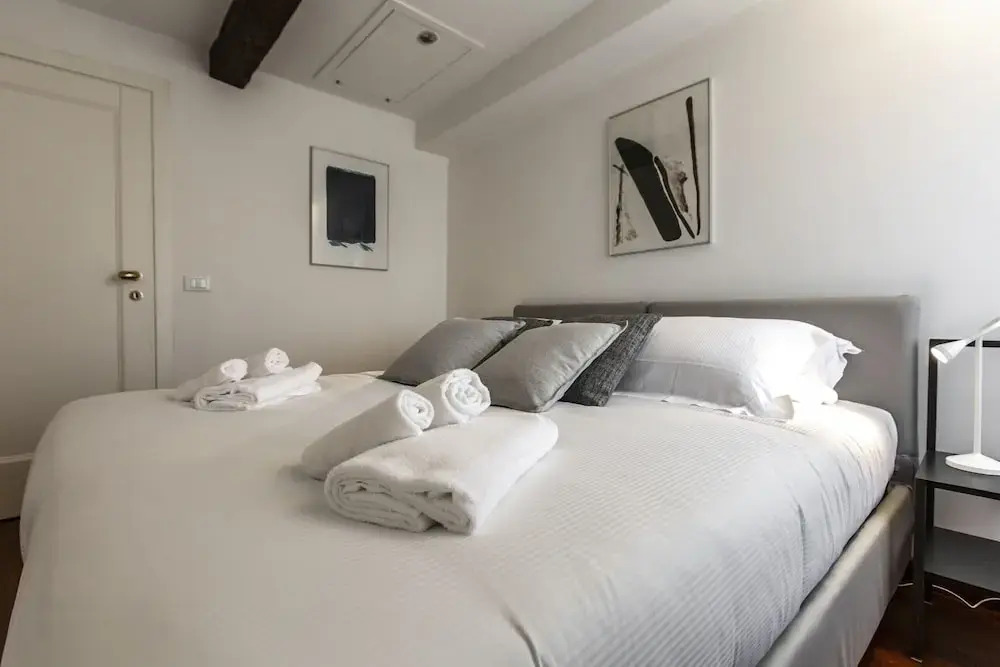 San Pantalon Luxury Penthouse R&R