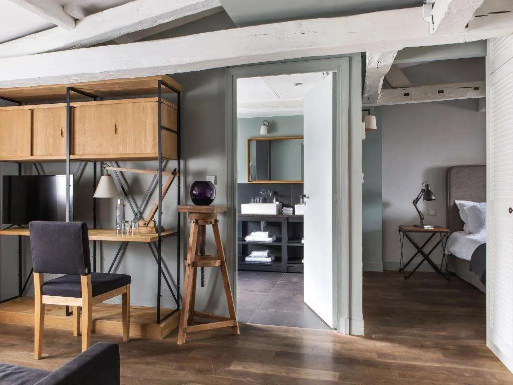 New Hotel Roblin