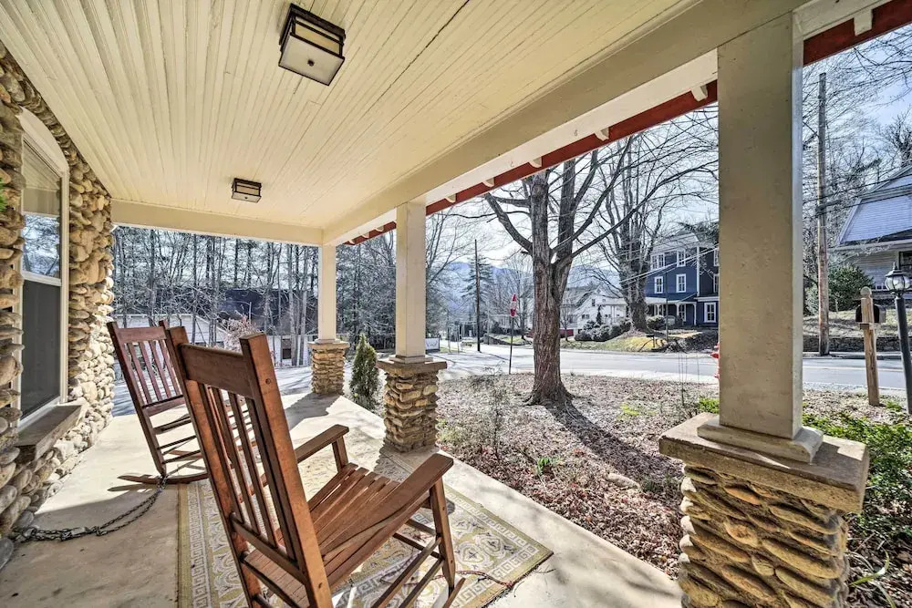 Quaint Home with Porch in Downtown Waynesville!