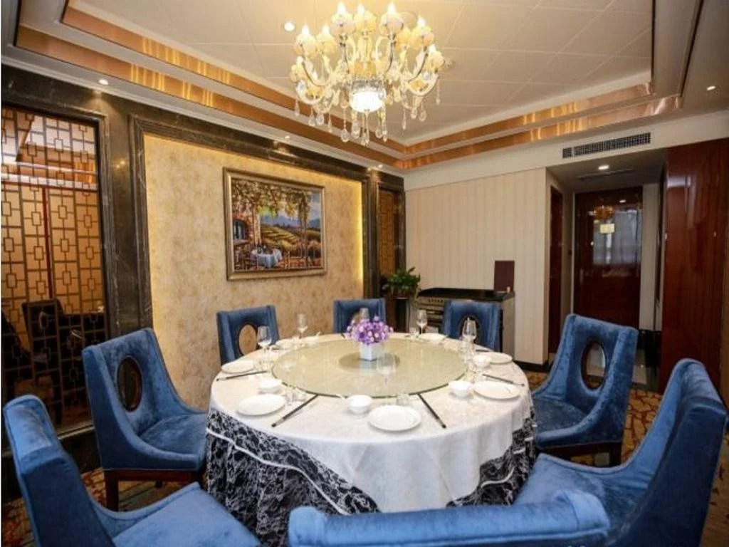 Yinchuan Kaida Mingde Hotel (Nanmen Square Xinhua Street)