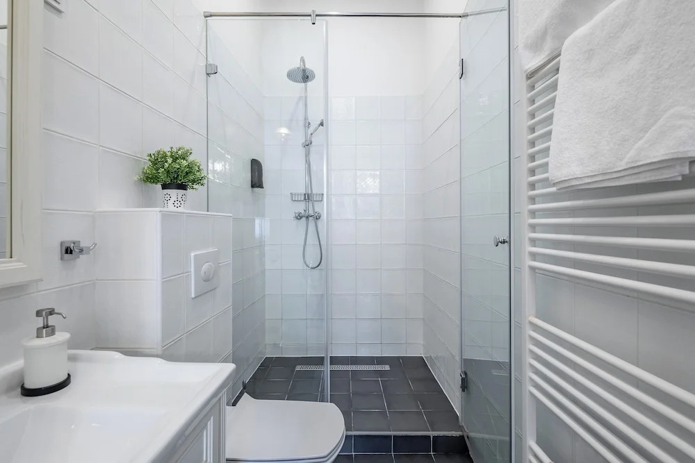 Central Luxury Apartment