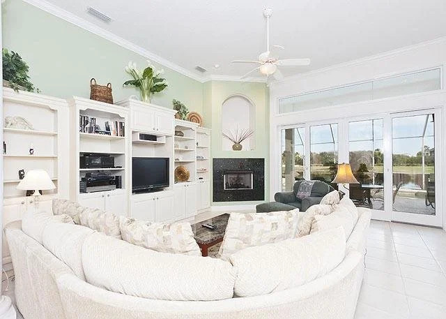 Bahama Mama 4 Br home by RedAwning