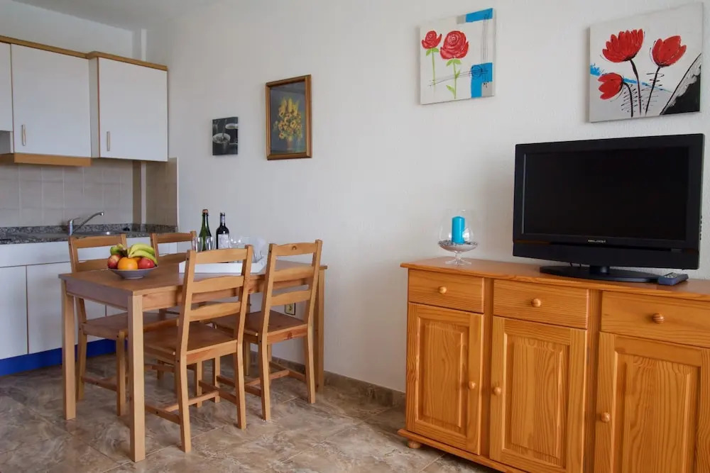 Lightbooking - Peach & Beach Playa del Cura