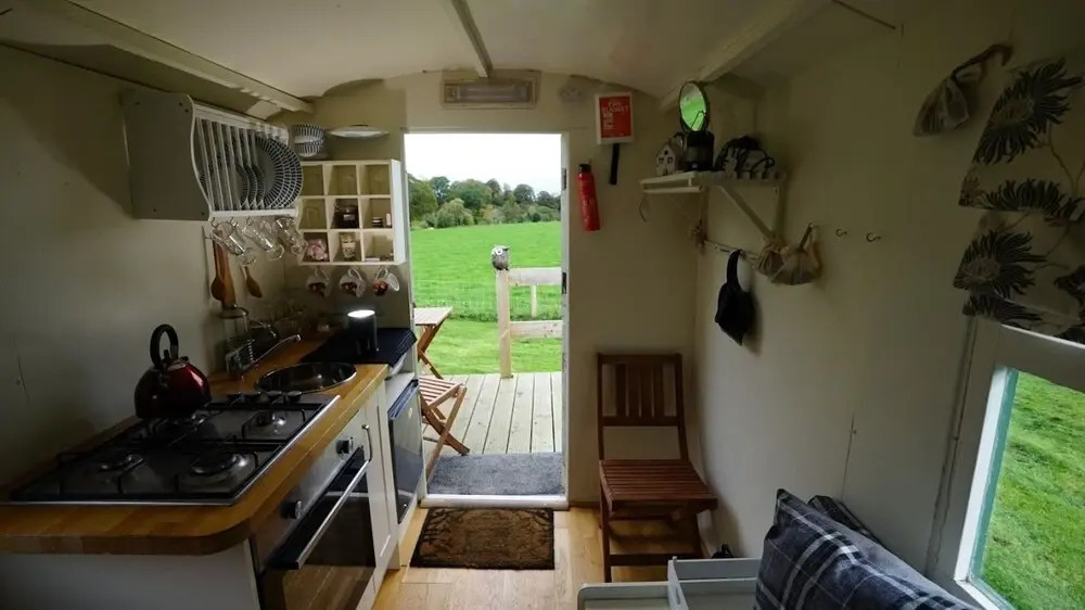 Shepherd's Hut @ Westcote