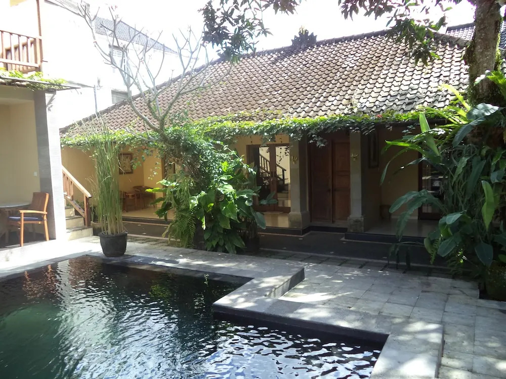 Lokasari Bungalow