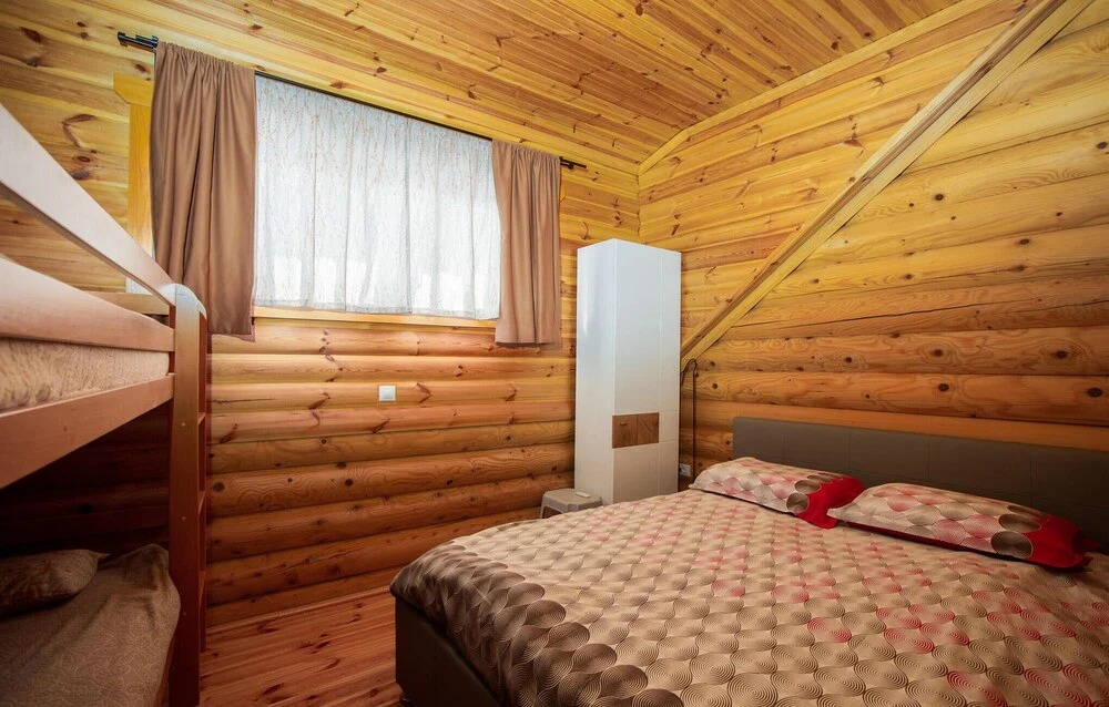 Amazing Home In Prokike With Sauna