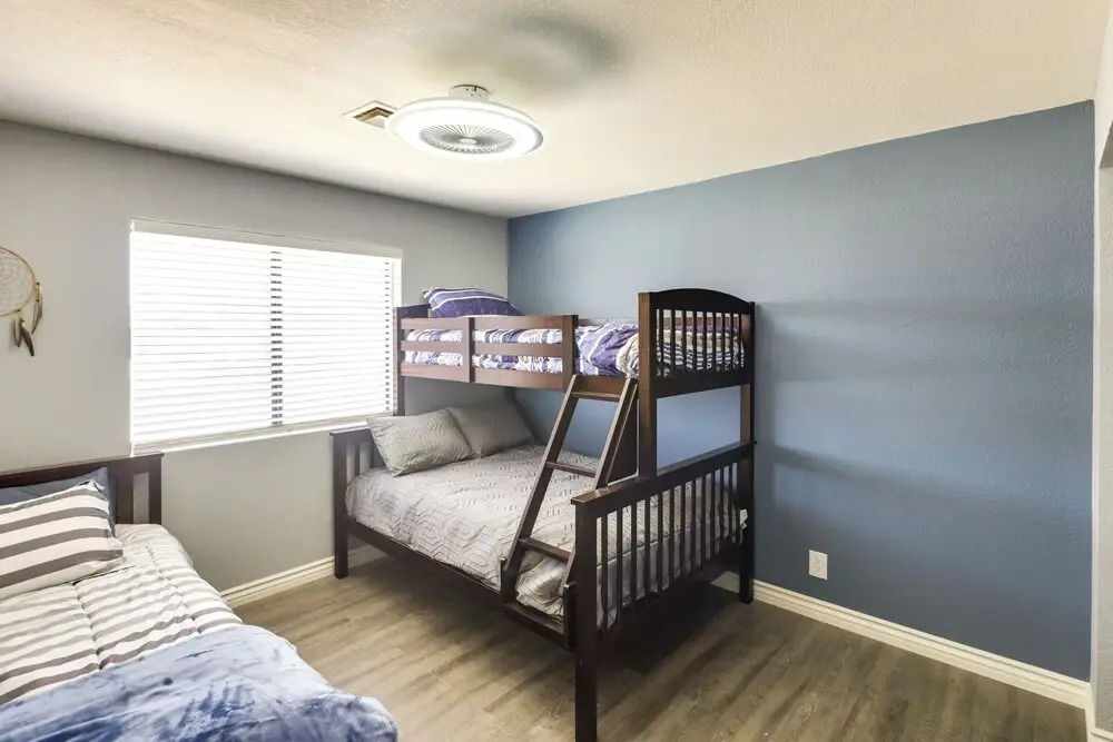 2 Mi to Lake Havasu: Home w/ Patio & Pool