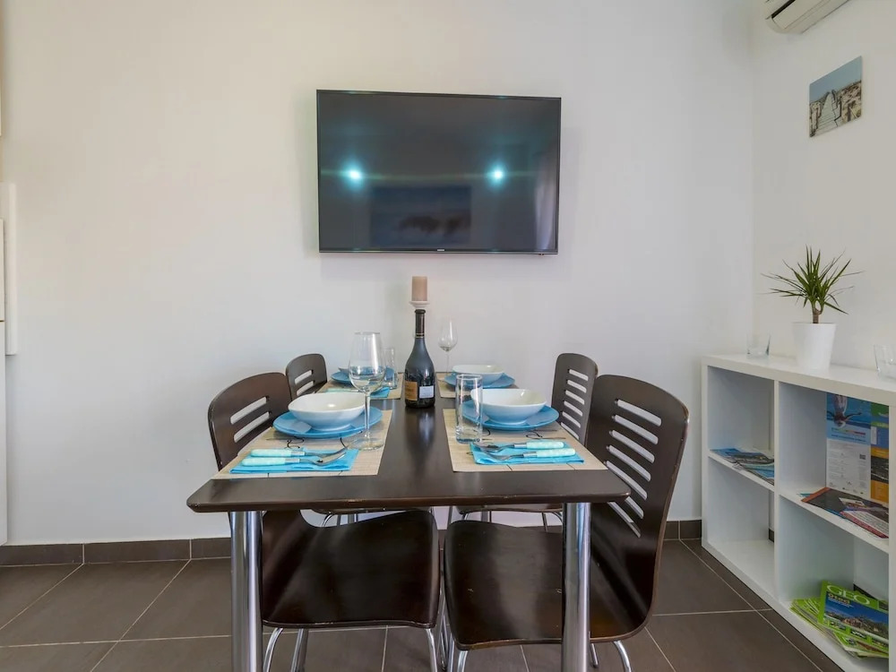 Apartments Tropez