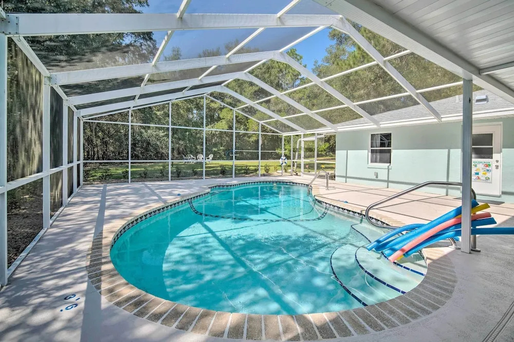Welcoming Citrus Springs Home w/ Heated Pool