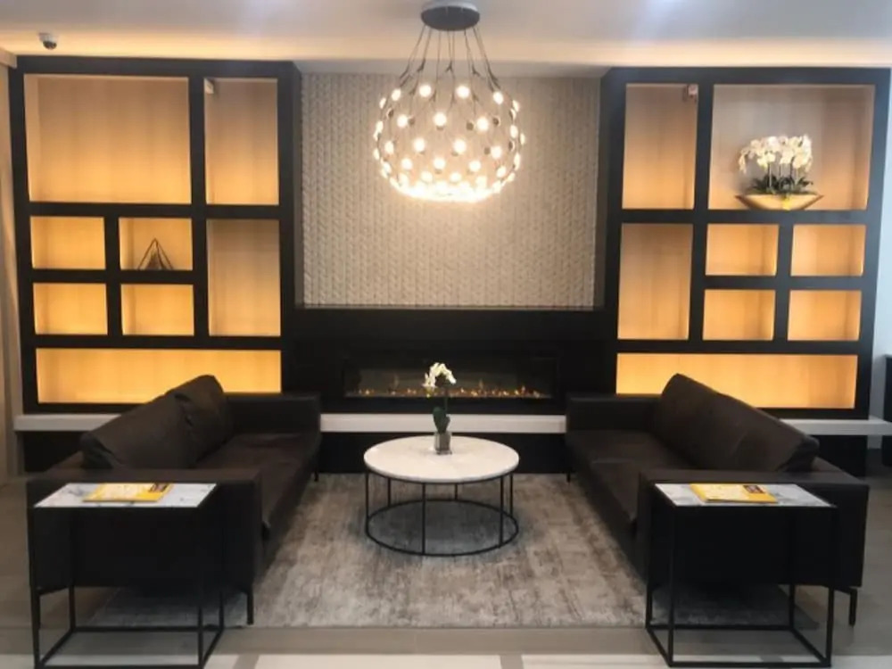 2 Bed Apt Ideally Located in UES of Manhattan