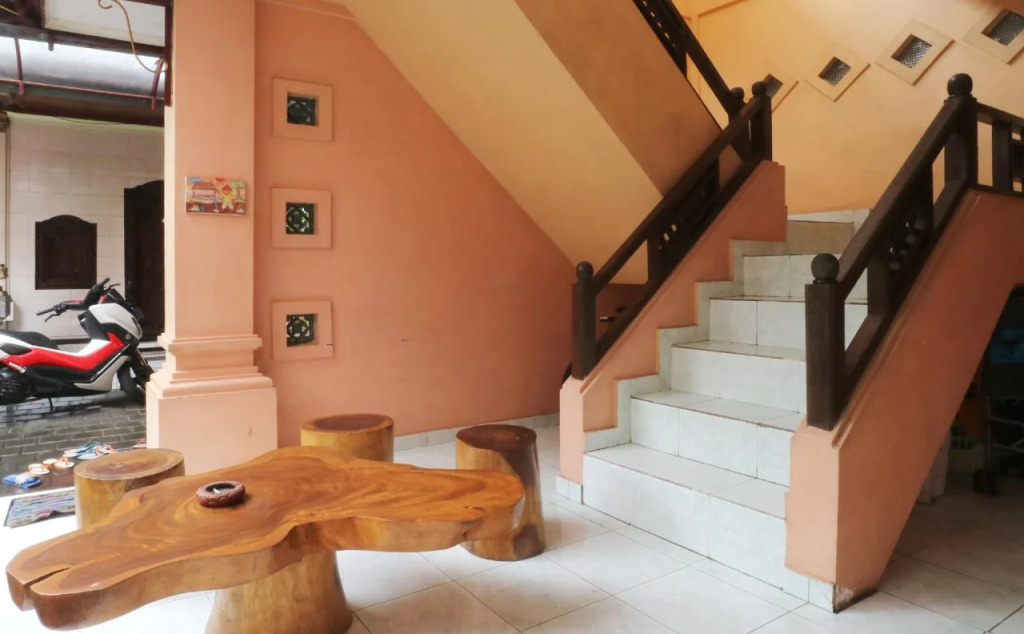 Dharma Gita Guest House
