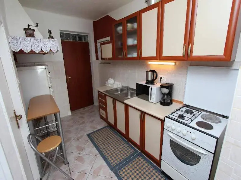 Apartment Alba-5 by Interhome