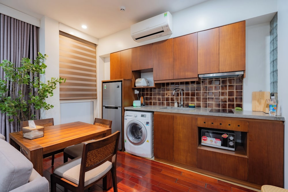 Sakamoto 2 Apartments by XÔI Residences