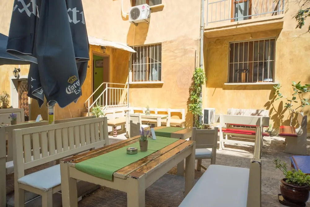 Peter Pan Guest House