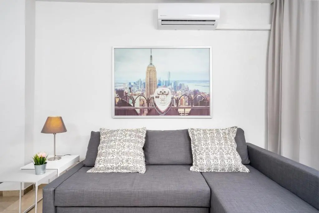 Central gem in Los Boliches SOHO with wifi and tv ref77