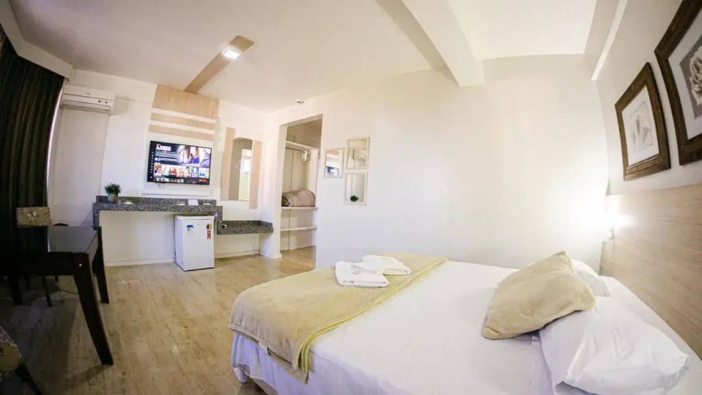 Hotel Sir Ltda