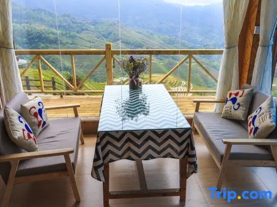 Longji View Building Homestay (Xishanyu Optimistic View Terrace)