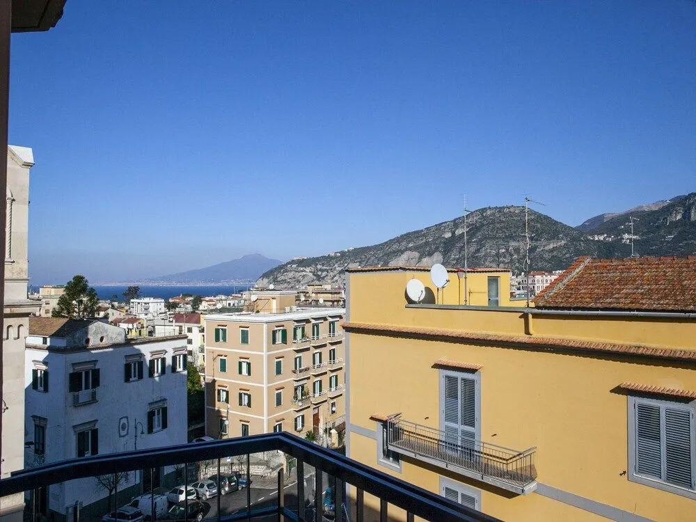 Al Campanile Suites