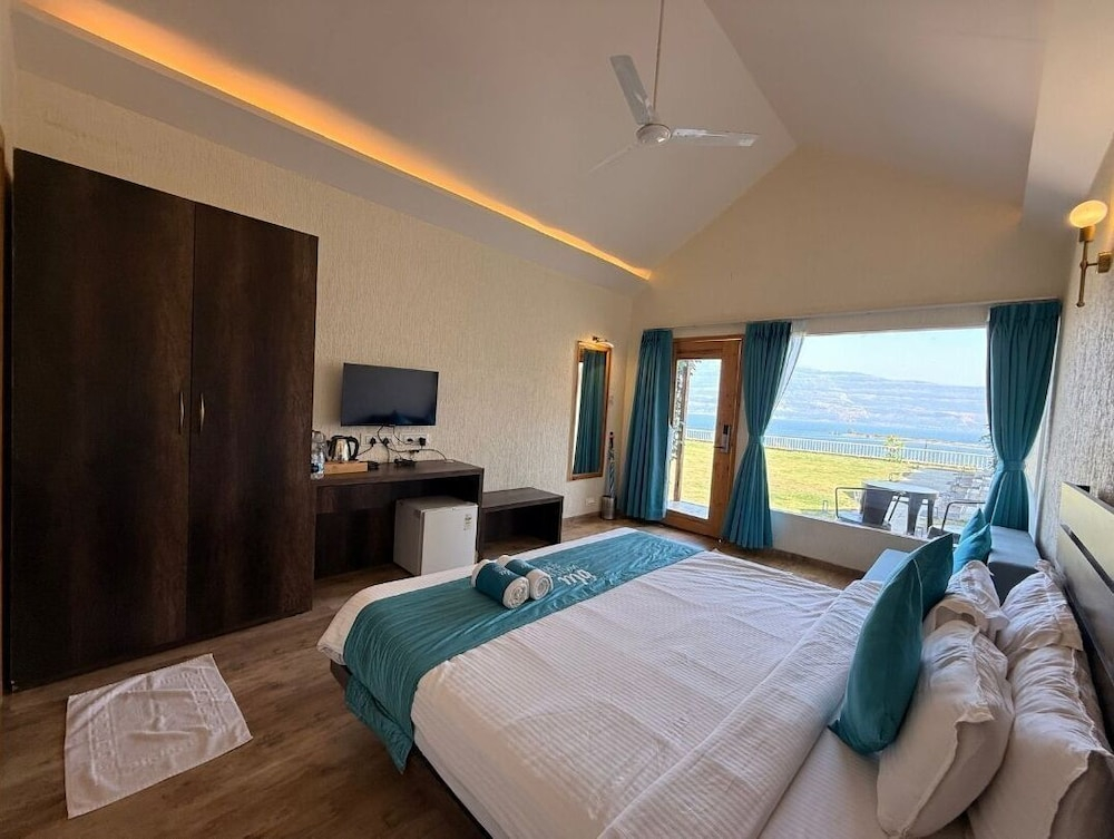 Blu Water Resort