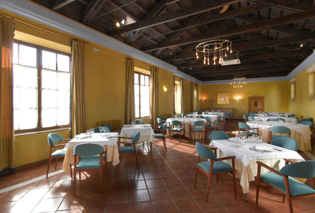 Hotel Macià Monasterio de los Basilios