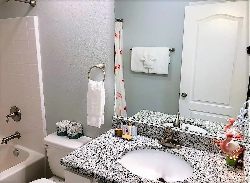 Flamingo Haven 3 Bedrooms 2 Bathrooms Home