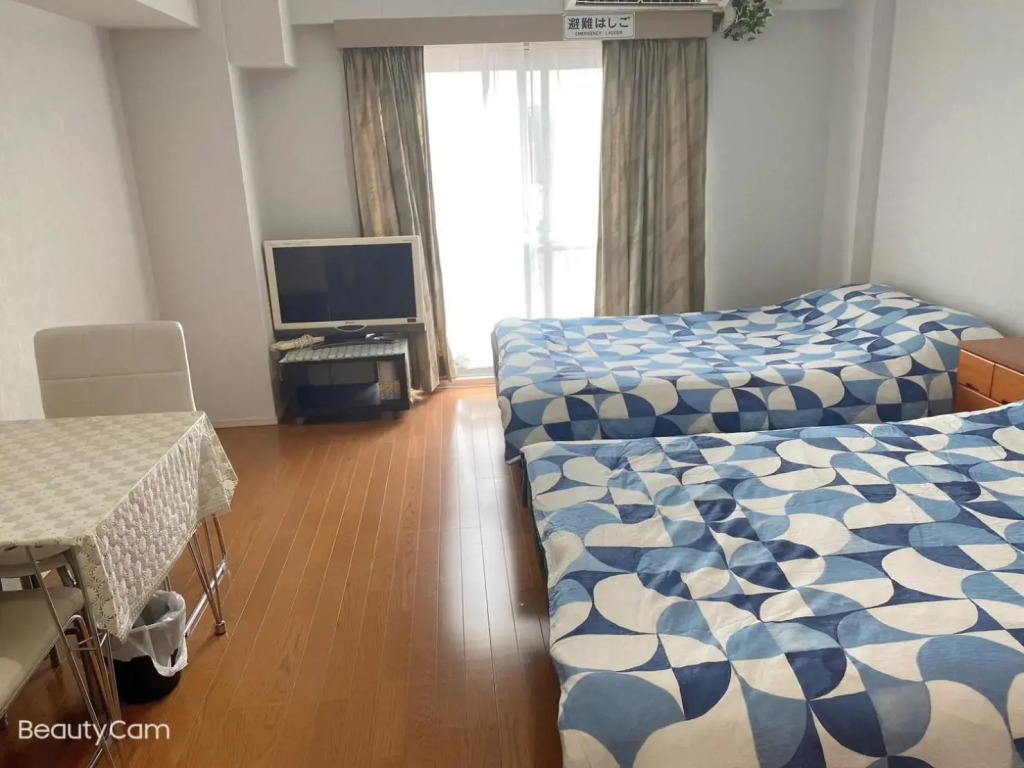 Takemura Building 304