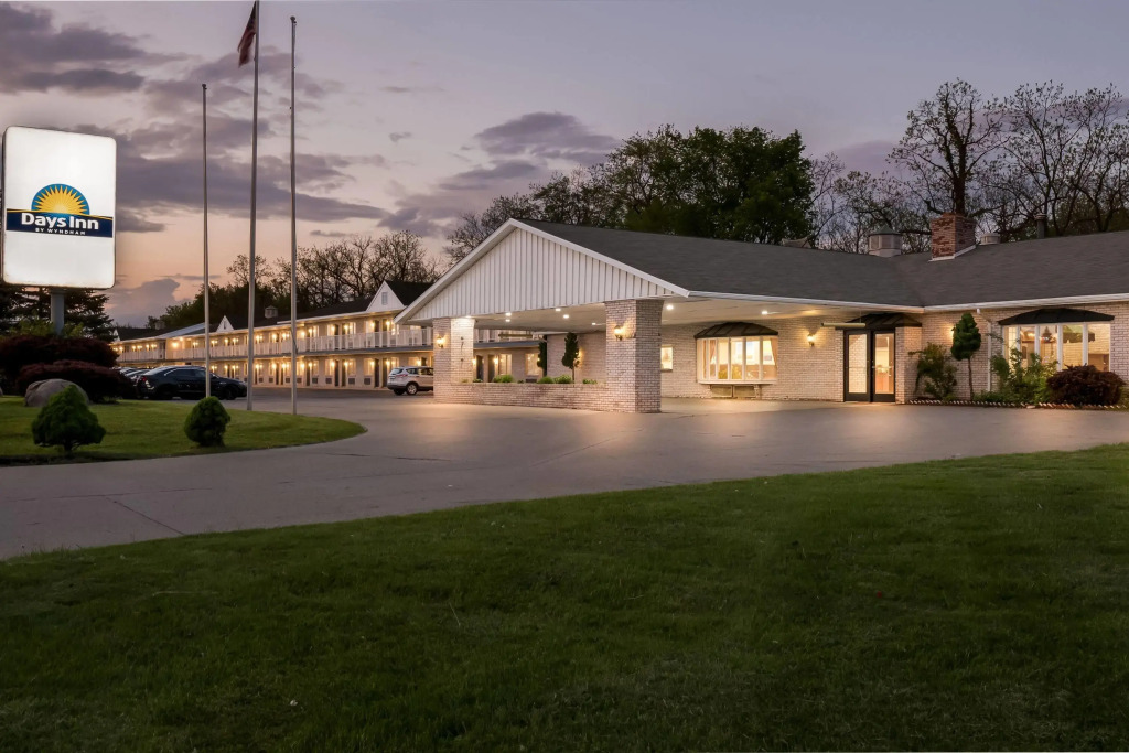 Days Inn by Wyndham Whitmore Lake Near Ann Arbor And Brighton