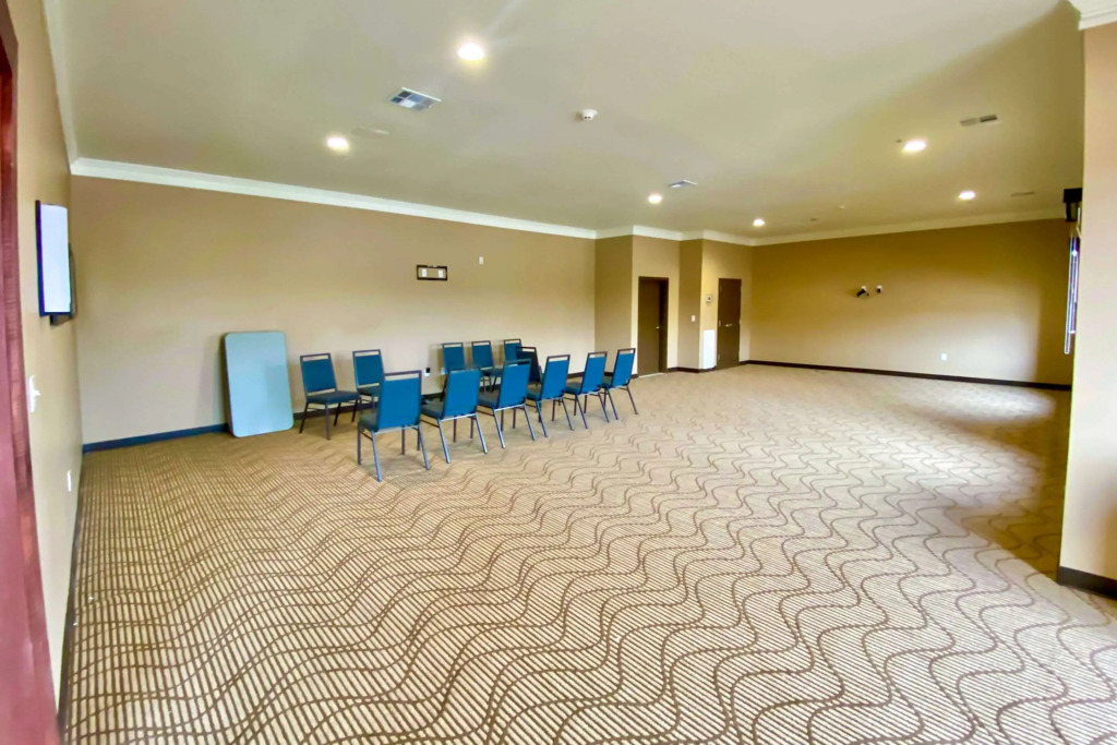 Comfort Inn & Suites Harrah