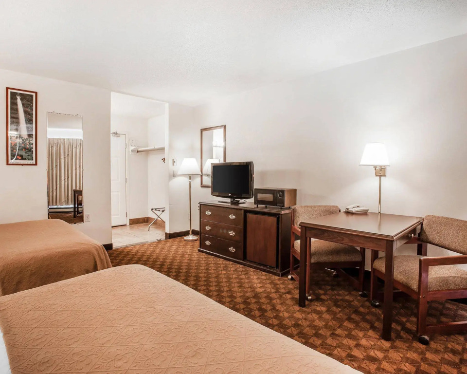 Quality Inn Port Angeles - near Olympic National Park