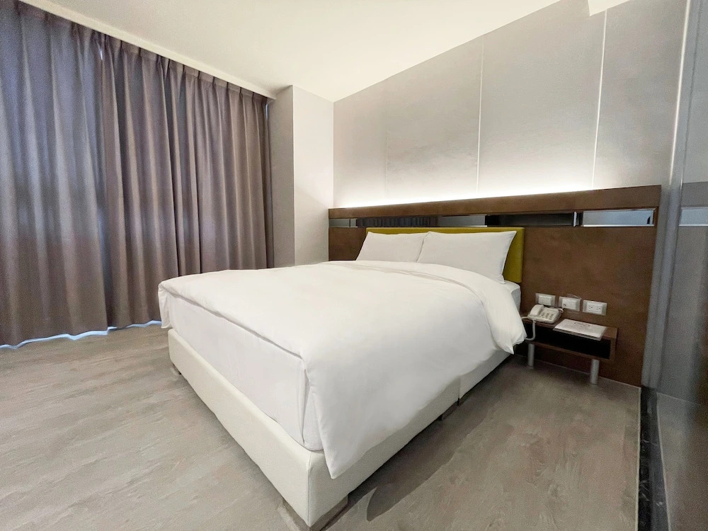 CHECK inn Taichung Qinghai
