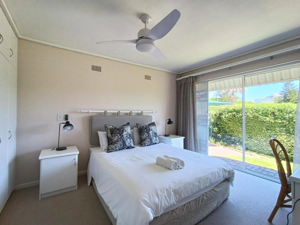Our Seaside Villa - Walk to R 5 Beach