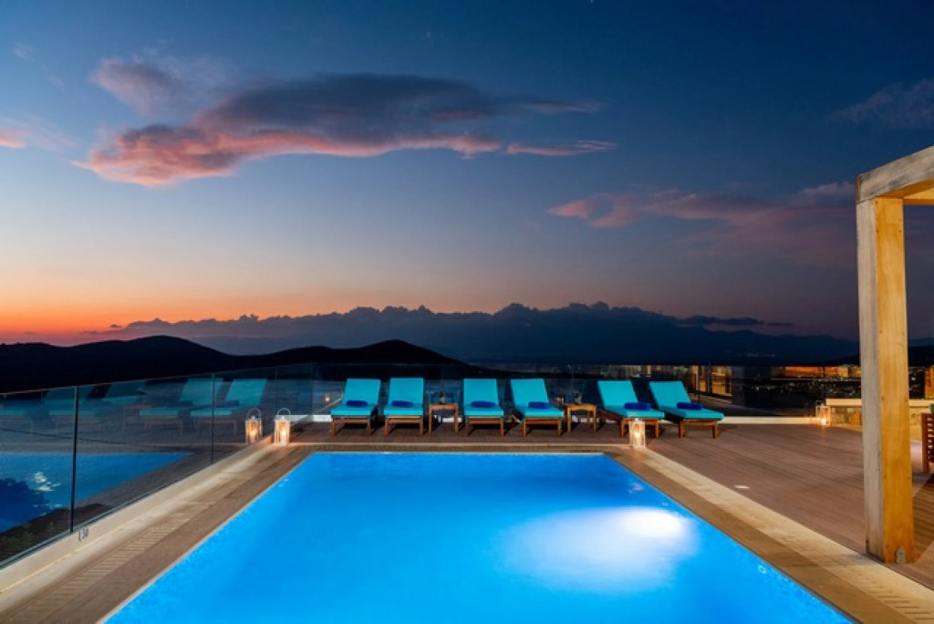 Elounda Panorama Sleeping up to 10 sea Views