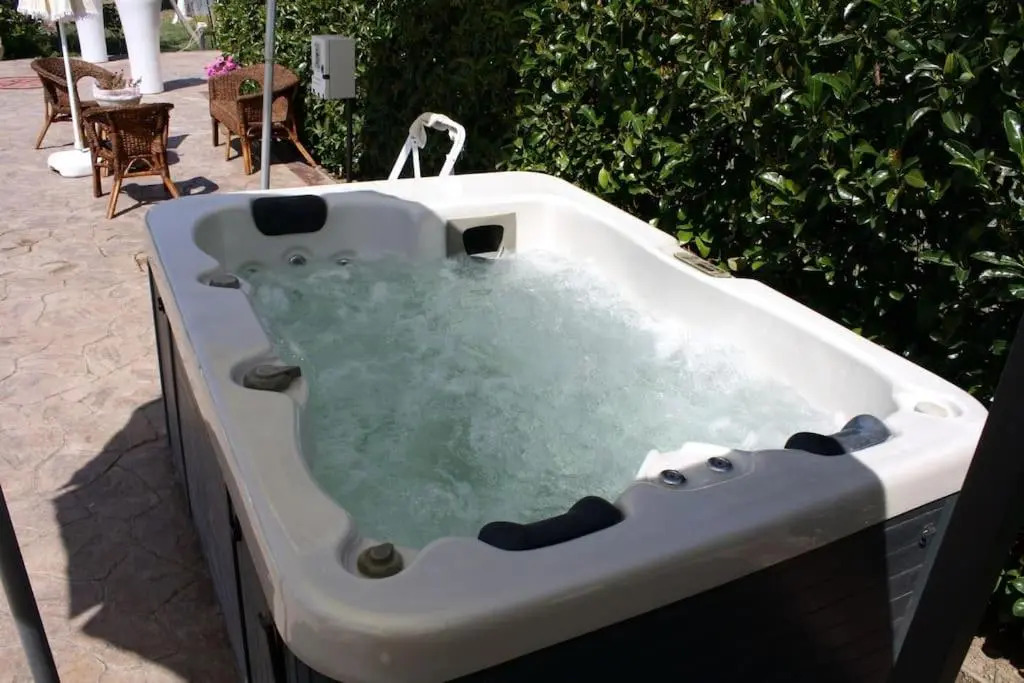 Villa indipendente le coccinelle beach mare piscina a 250 mt dal mare con servizio di piscina a 400 mt 12 k da Cefalu