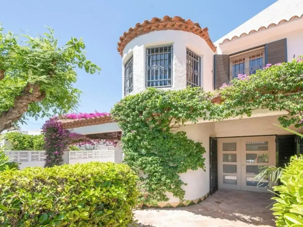 Th129 Villa Marinada en la Playa de Cambrils