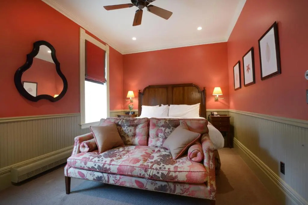 New Sheridan Hotel