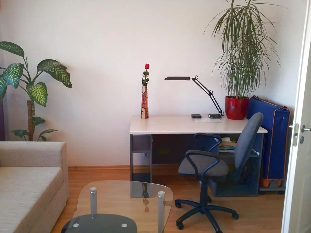 Astra Apartment