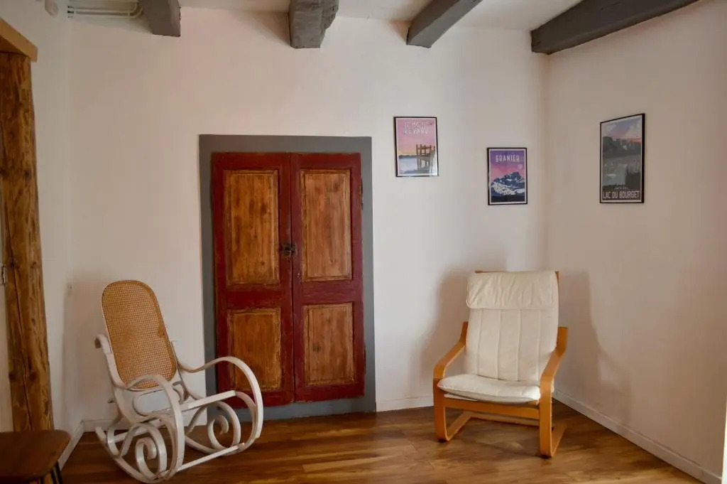 Maison Maliga J&G House