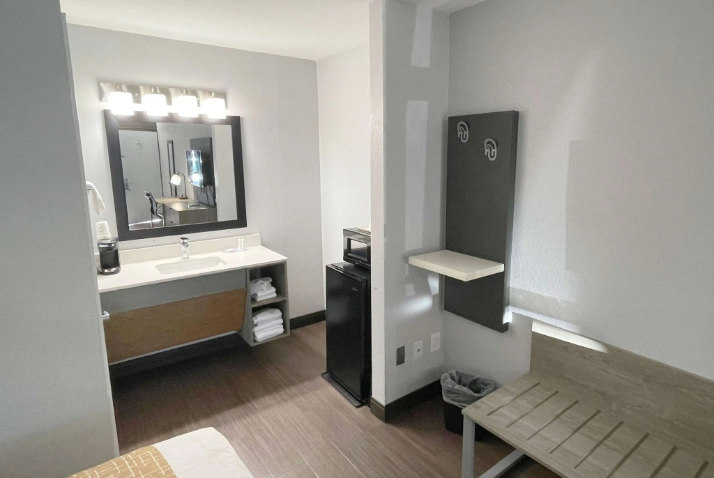 Travelodge by Wyndham Pigeon Forge Dollywood Lane