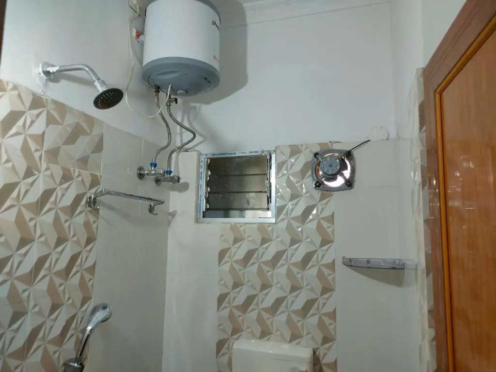 STAYMAKER Mishika Guest House