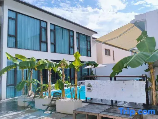 1125 Homestay