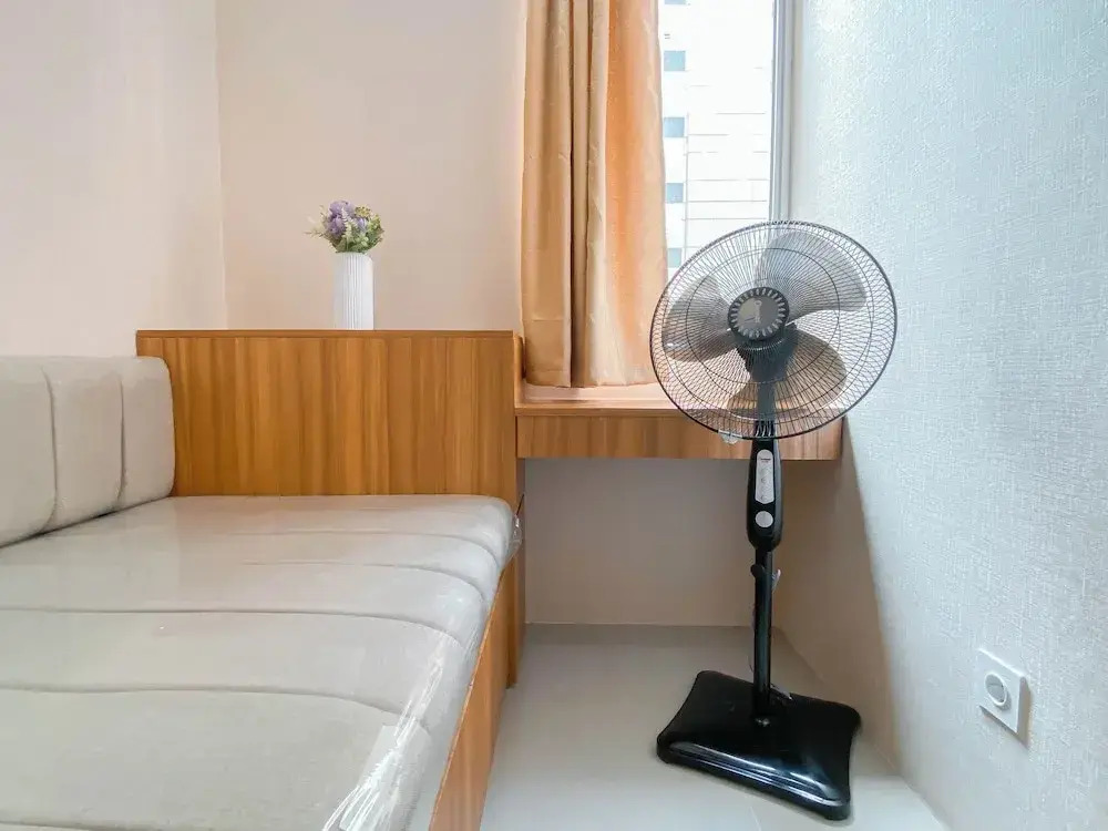 Simple 2Br With Extra Room Transpark Juanda Bekasi Timur Apartment