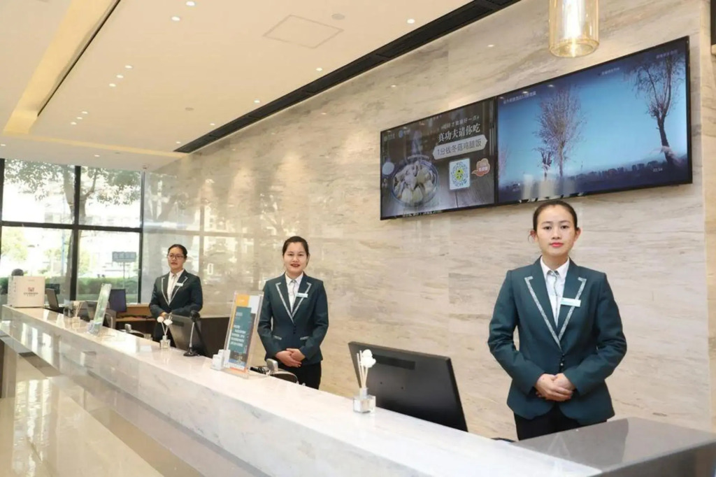 City Comfort Inn Hotel (Hechi Chengdong)