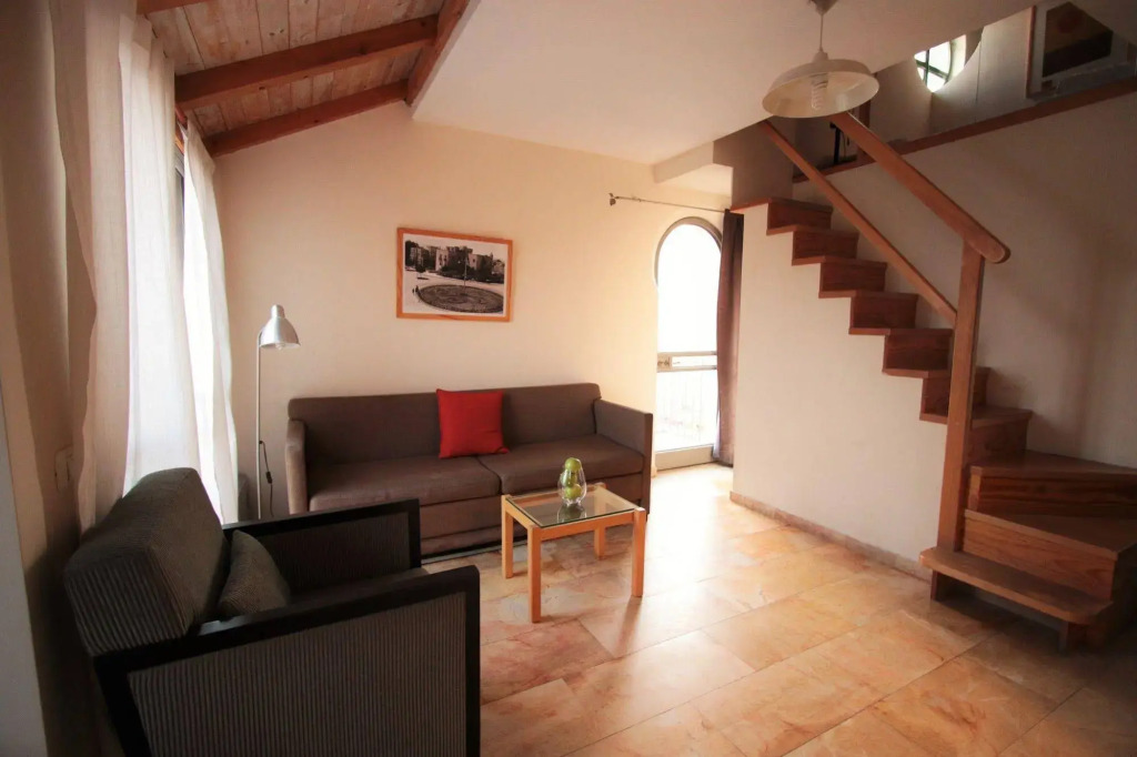 The Market Courtyard - Suites Hotel