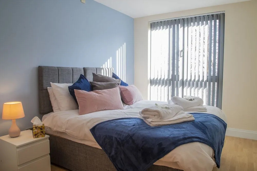 Karah Suites - Motorpoint Arena