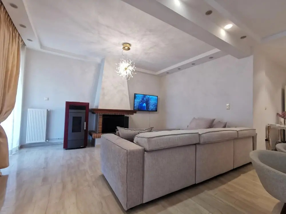 Cassiopeia - Glyfada Apartment