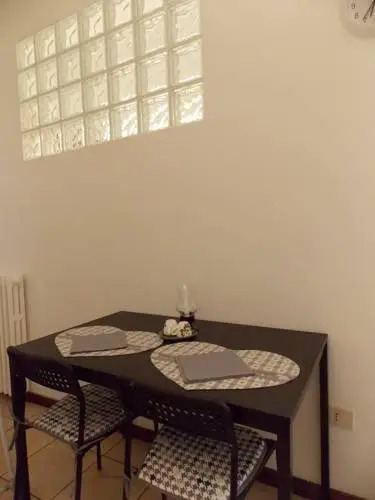 Honest Apartment