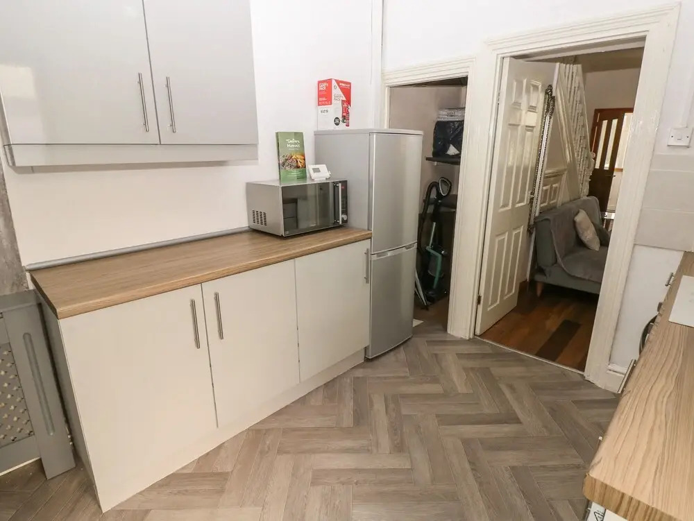 5 Pontardulais Road