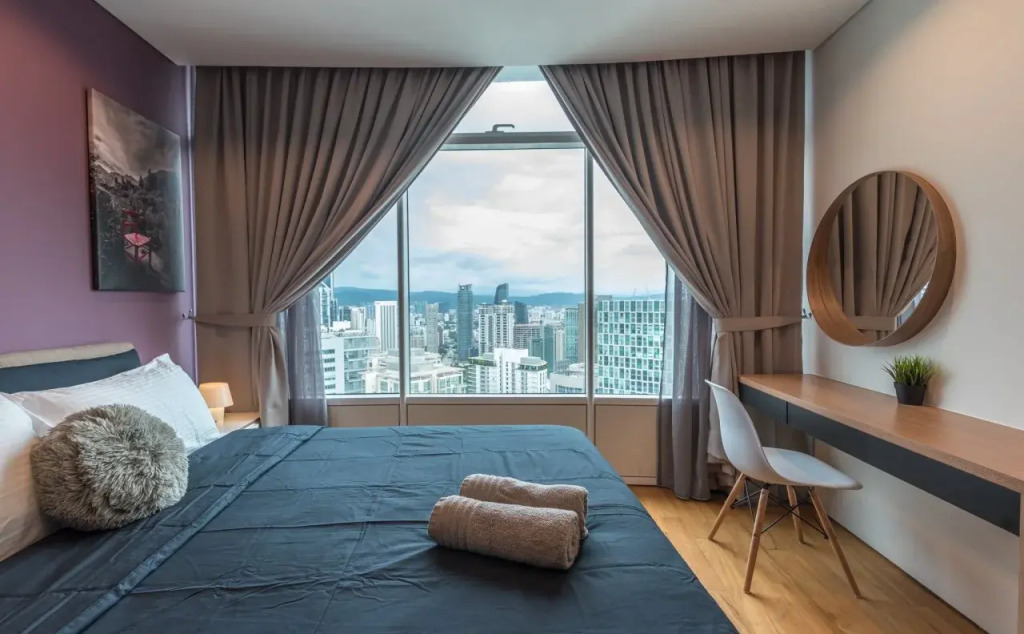 Urban KL101 Service Suite at Vortex KLCC