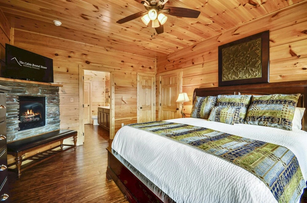 Luxury 14br Haven Views Games Hot Tubs More