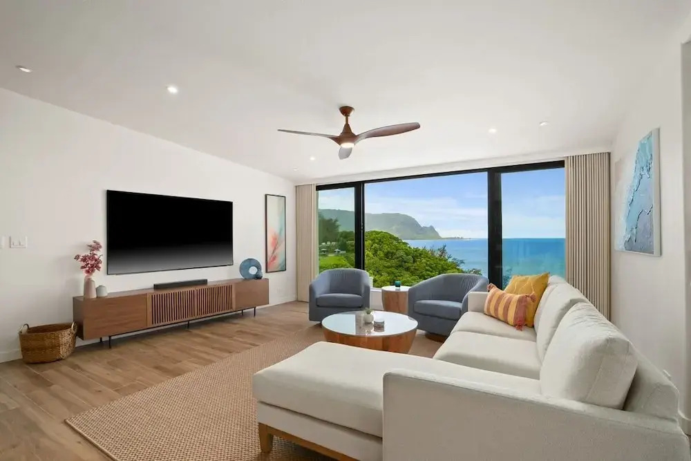 Puu Poa 312 2 Bedroom Condo